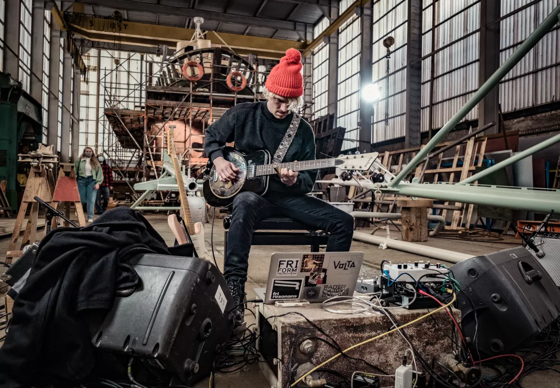 (c) Kathie Danneels (c) Kathie Danneels