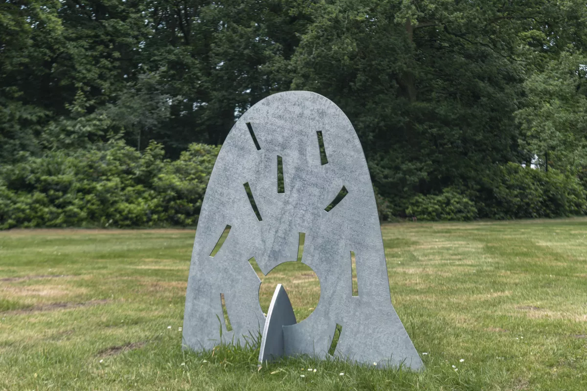 Isamu Noguchi, Atomic Haystack - foto © Léonard Pongo