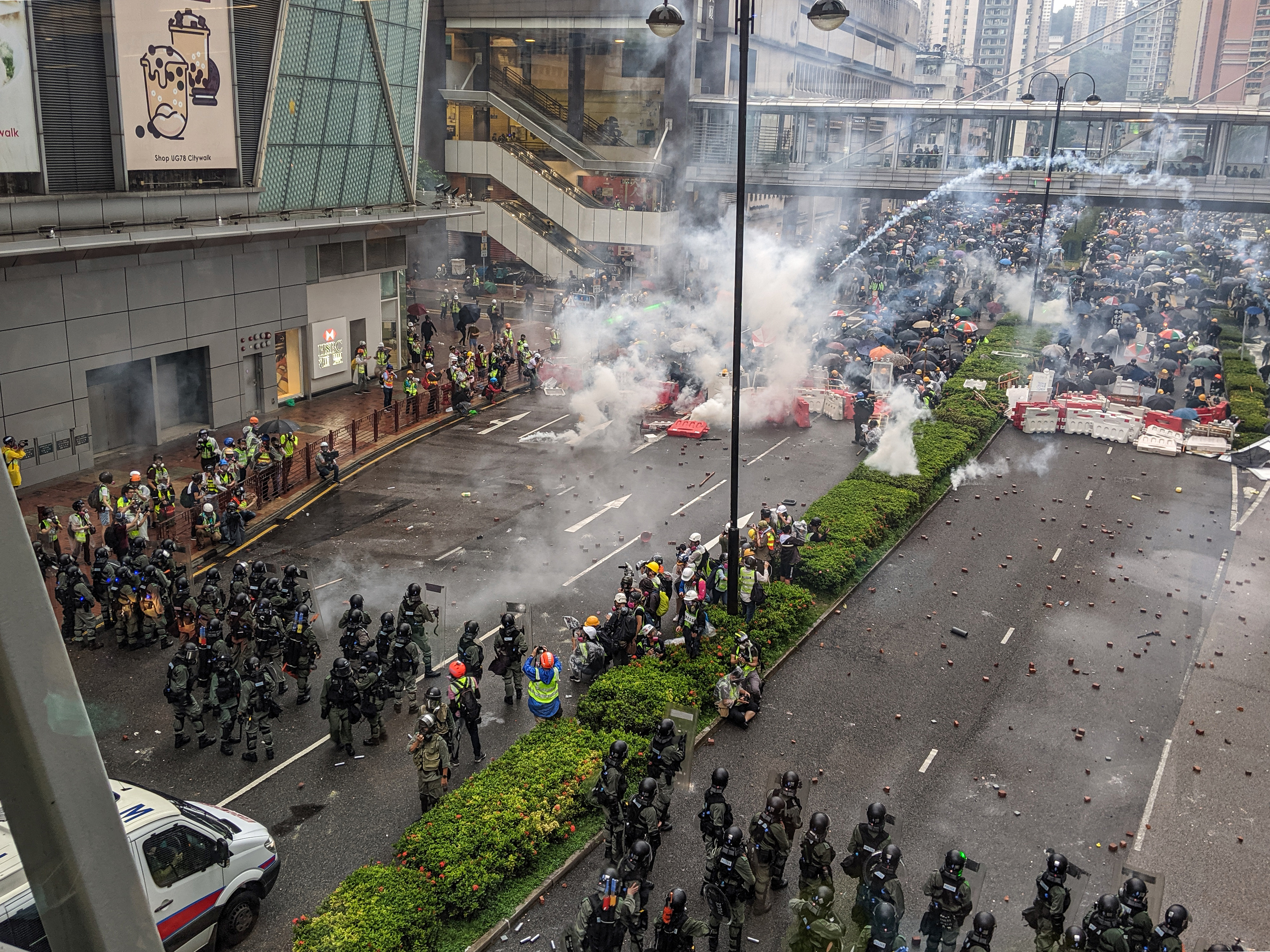 Hong_Kong_protests_-_Tsuen_Wan_March_-_20190825_-_IMG_20190825_174648 (1).jpg