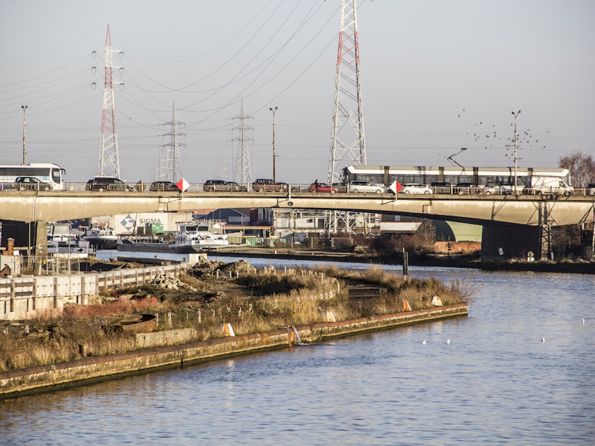 Boottocht onder Antwerpse bruggen