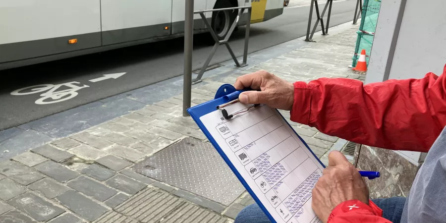 Straatvinker aan het werk