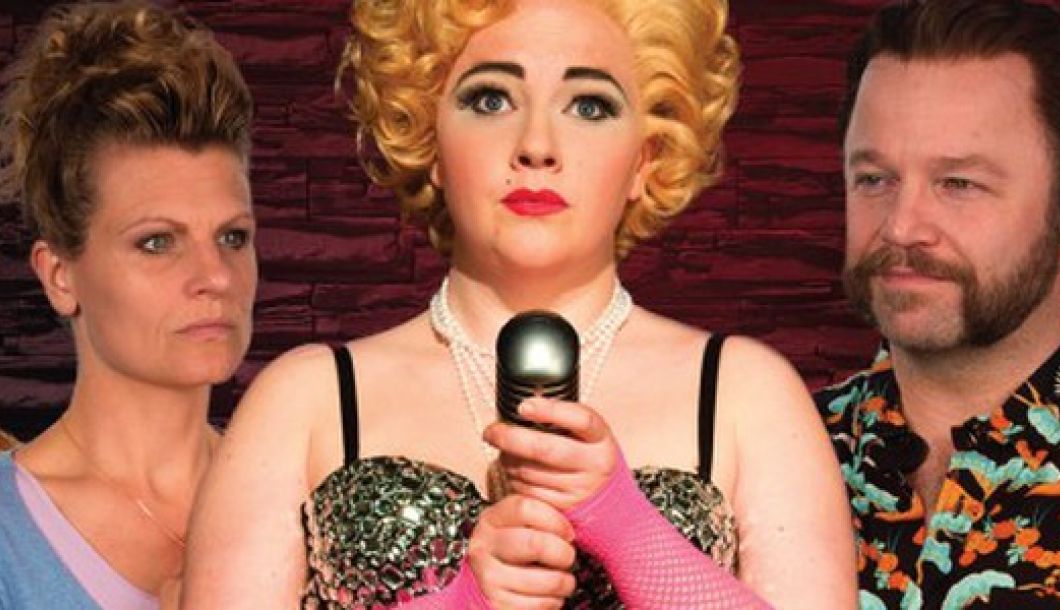  Wie maakt deel uit de cast van musical Iedereen Beroemd?
