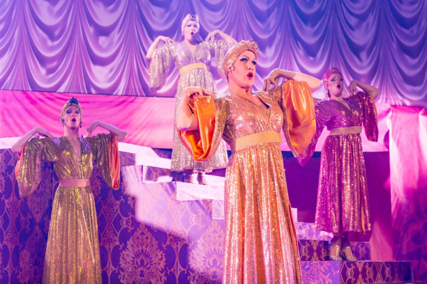 La Cage Aux Folles
