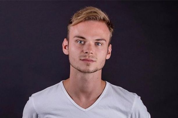 Aaron De Veene