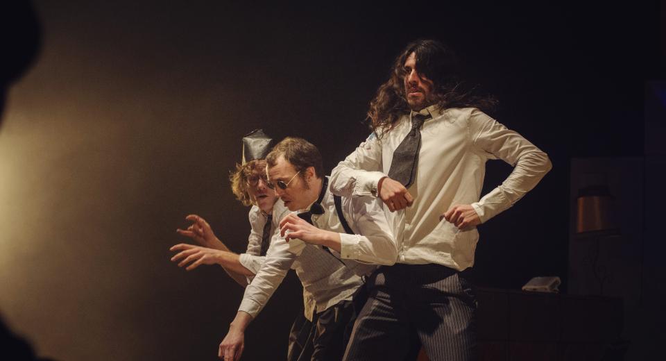 Beeld uit voorstelling THELONIOUS van Zonzo Compagnie met De Beren Gieren